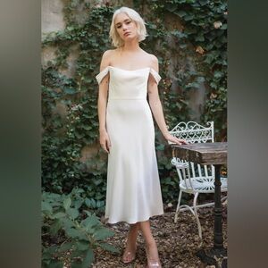 Jenny Yoo Evelyn dress in size 2. Ivory color.